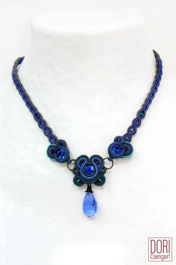 Accent Classic Blue Necklace