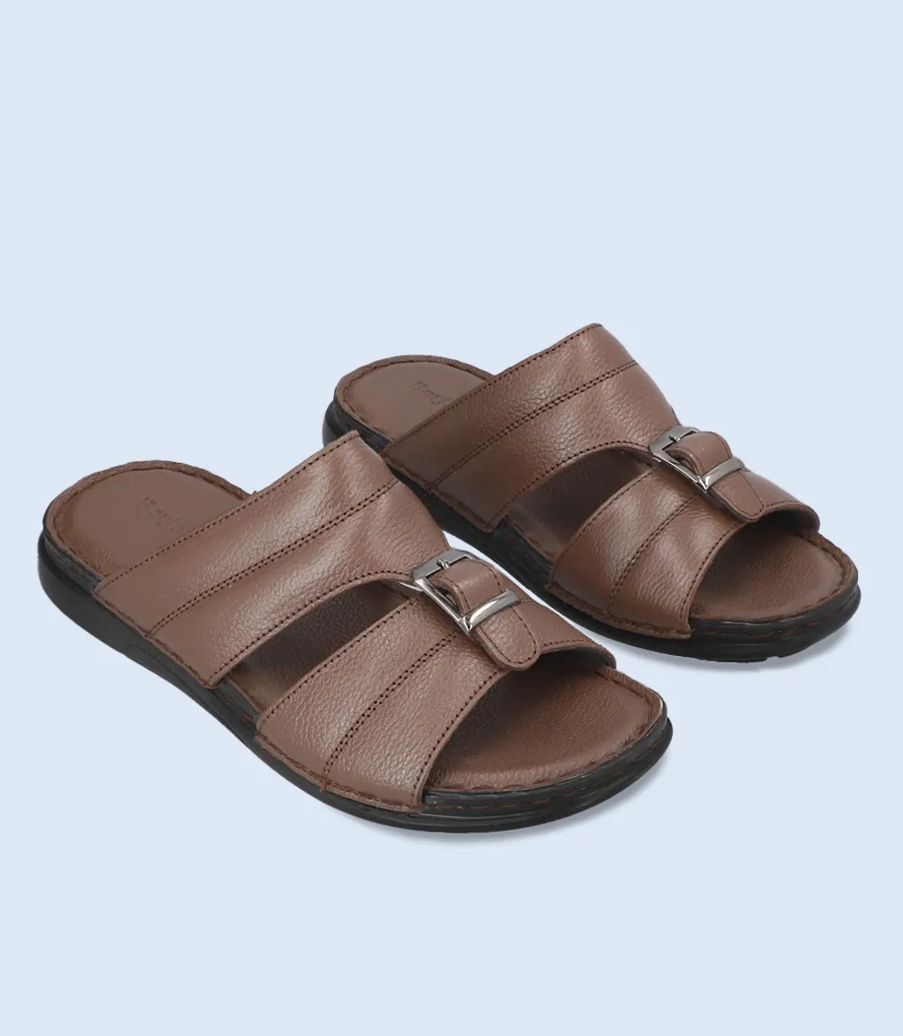 BM5599-BROWN-Men Slippers