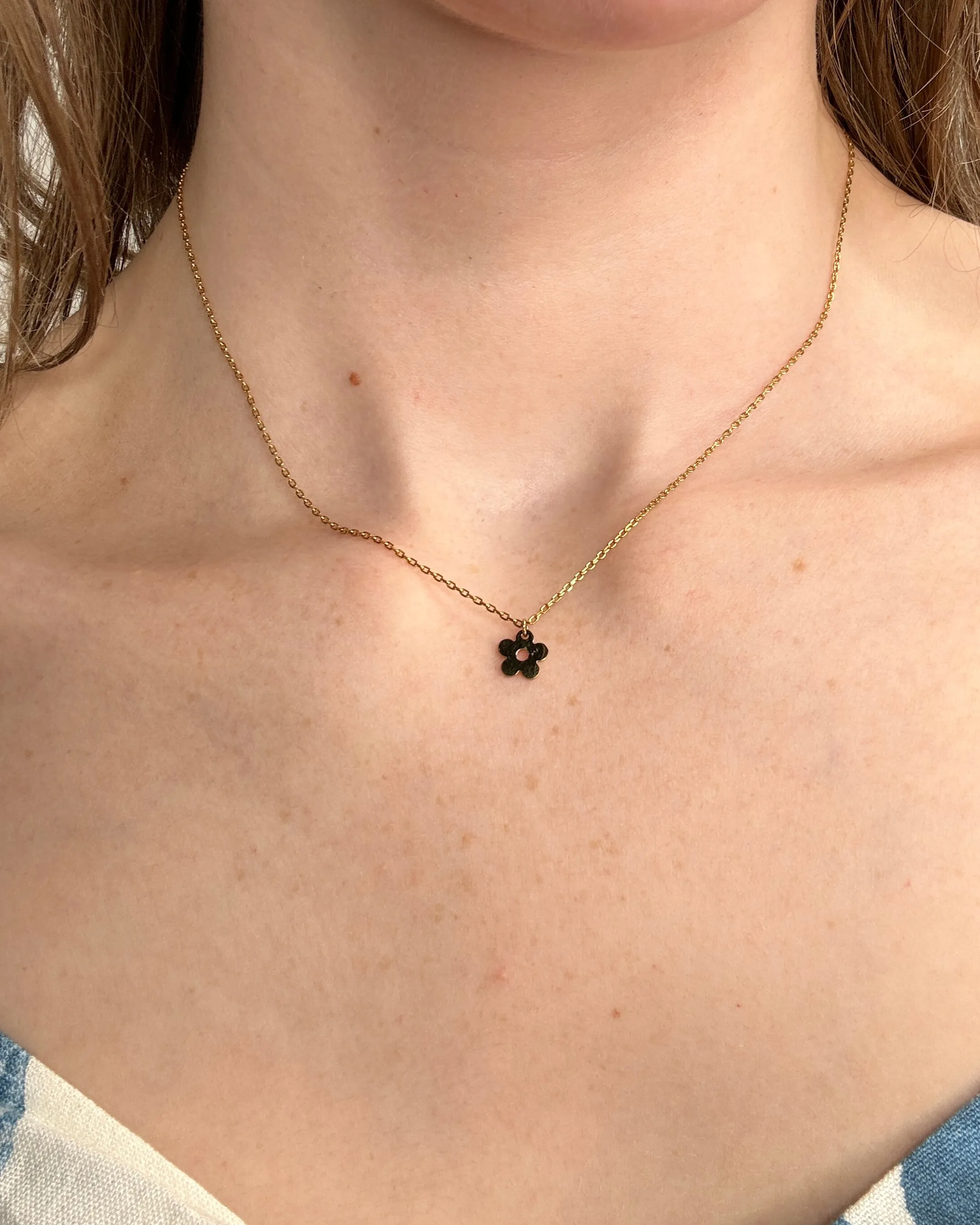 Flower Necklace - Gold