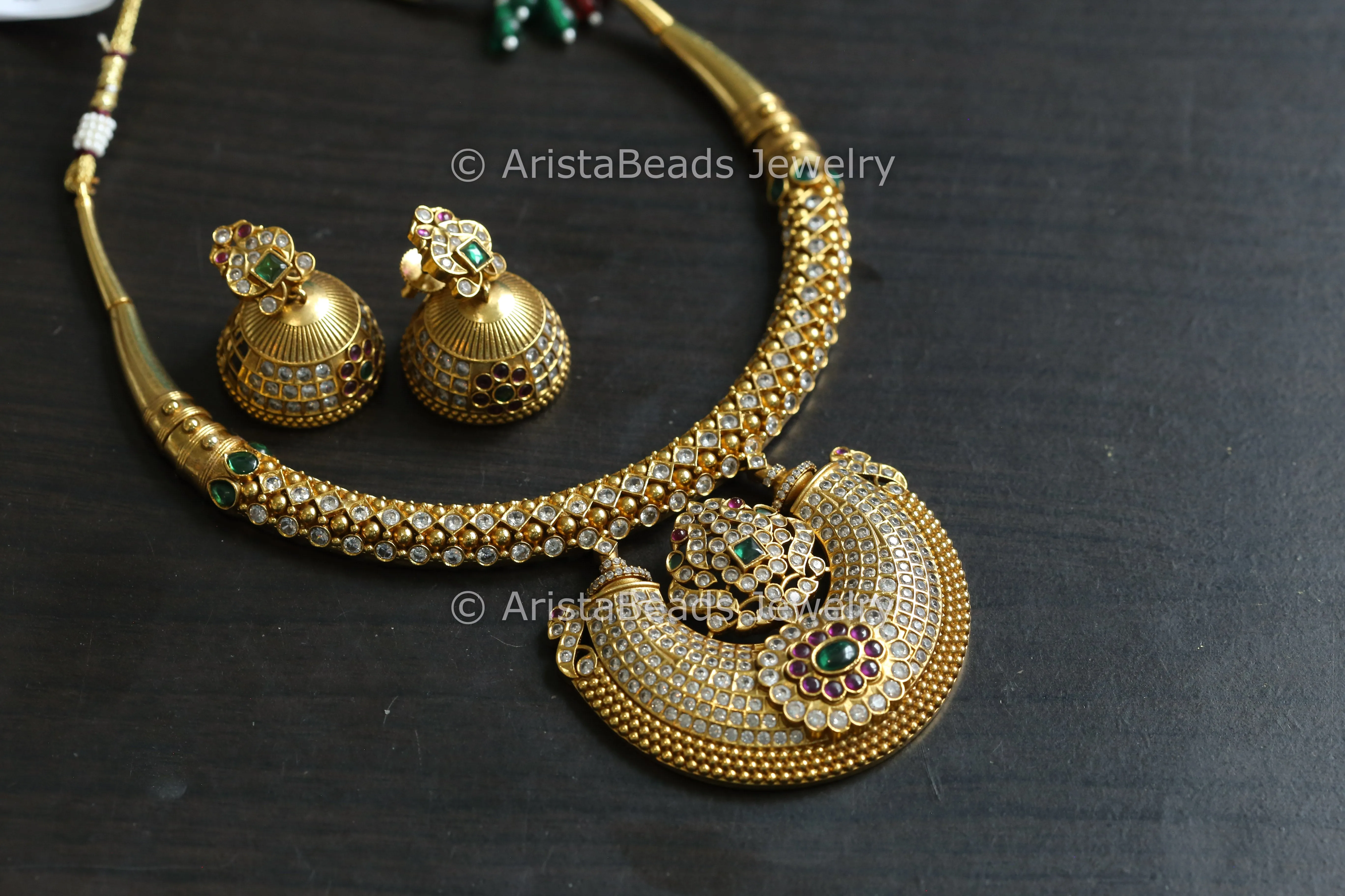 Kemp Stone Hasli Necklace Set