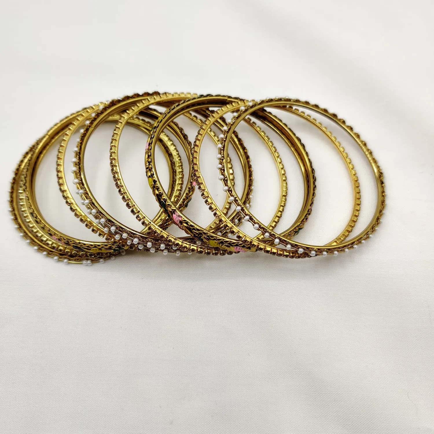 Stud Bangles J50