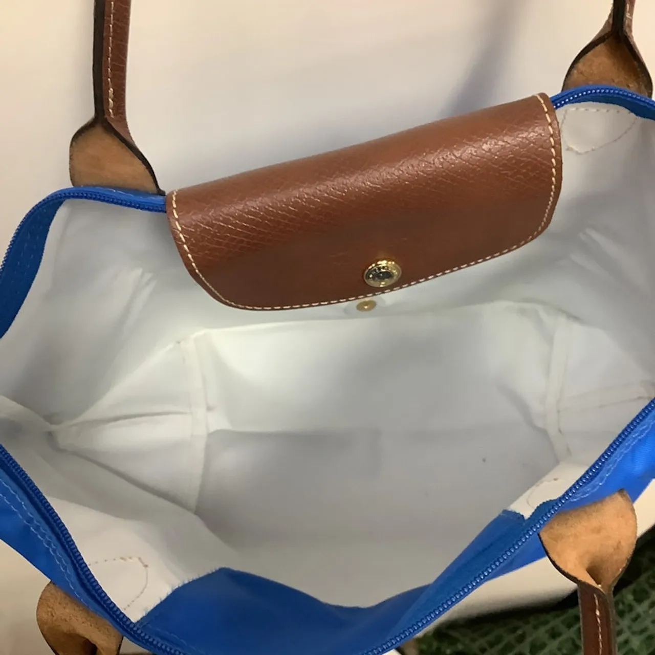 Used Unbranded HANDBAGS  60008-S000562308-